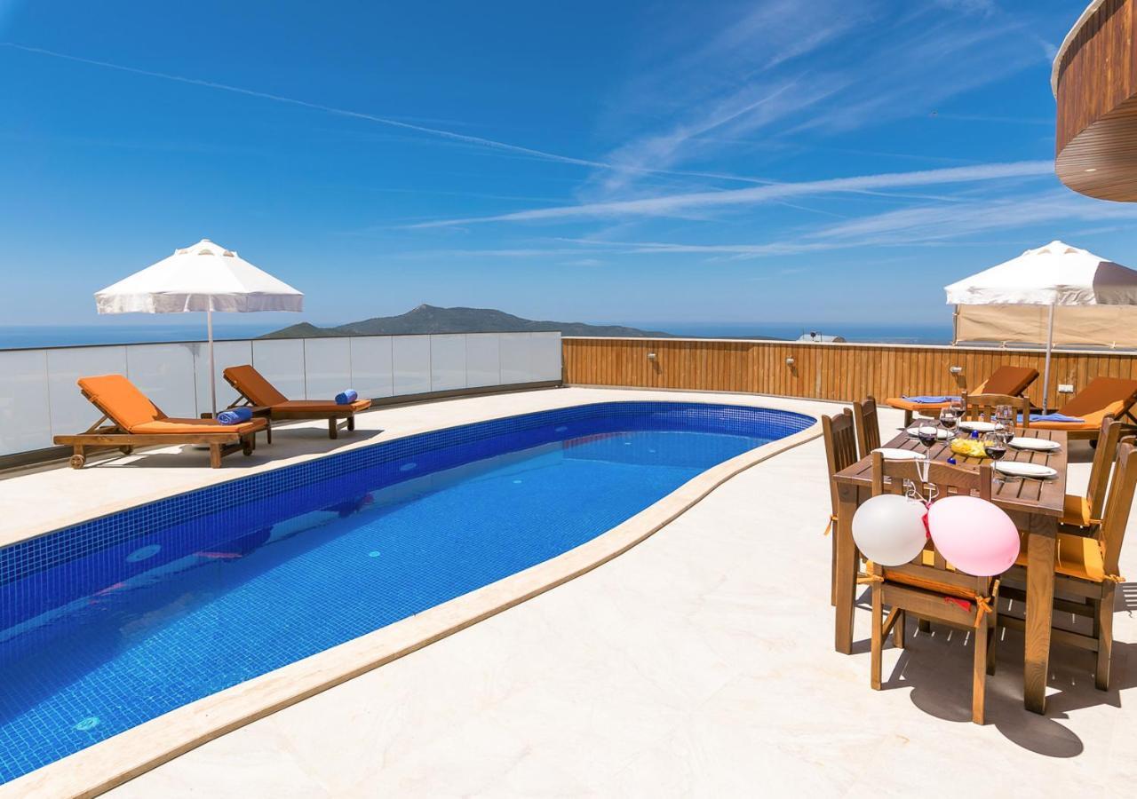 Villa 5 Sleeps 6 Isolated Pool See And Montain View-Villa Kartal Yuvasi Uzumlu  Extérieur photo
