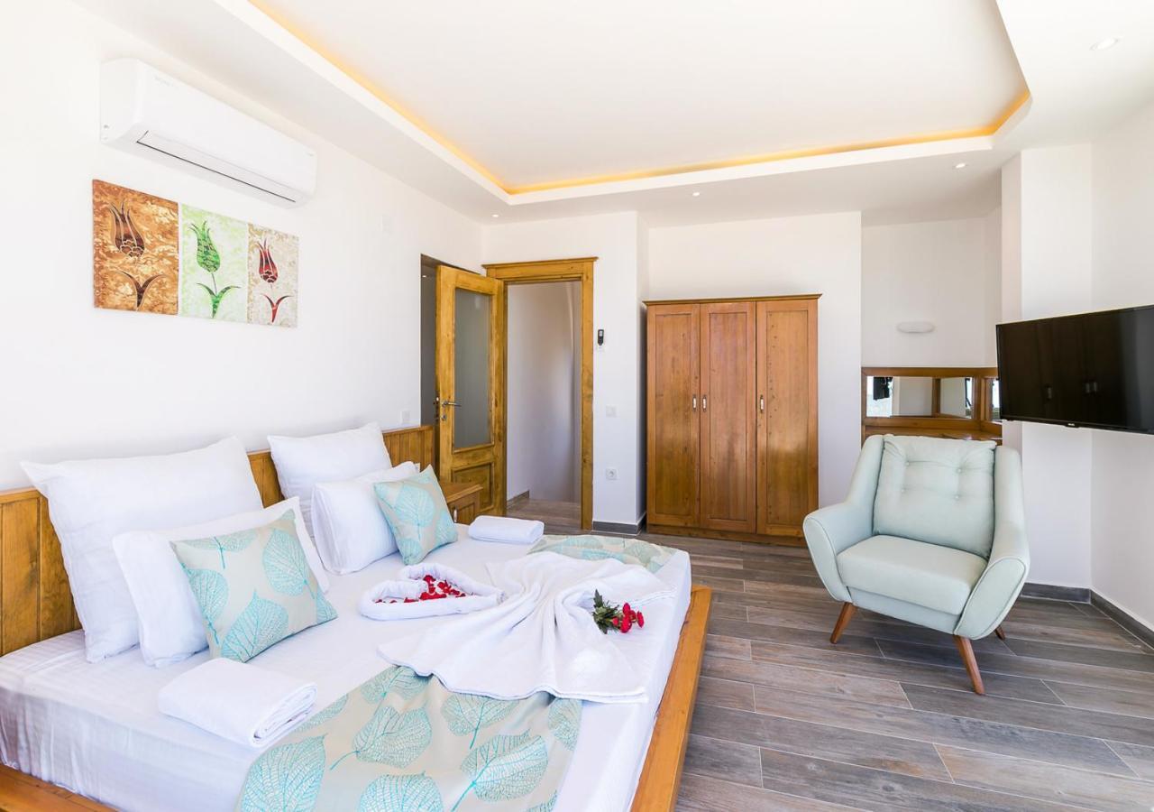 Villa 5 Sleeps 6 Isolated Pool See And Montain View-Villa Kartal Yuvasi Uzumlu  Extérieur photo