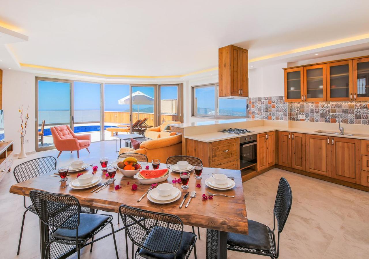 Villa 5 Sleeps 6 Isolated Pool See And Montain View-Villa Kartal Yuvasi Uzumlu  Extérieur photo